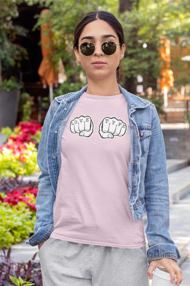 LOVE TYPE Noisy Dolly Heavyweight Graphic Tee
