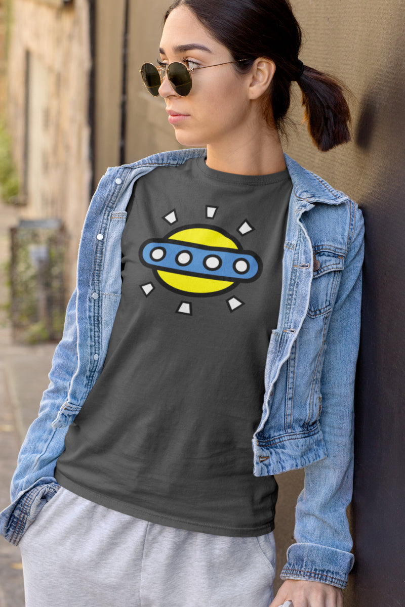 UFO 1990 Original Noisy Dolly Heavyweight Graphic Tee