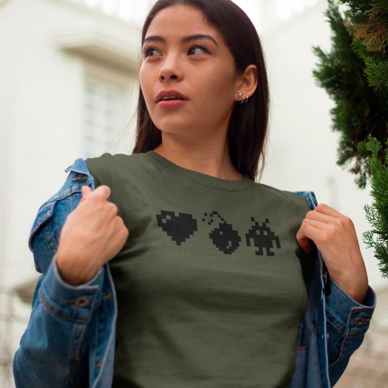 Pixel Party Original Noisy Dolly Heavyweight Graphic Tee